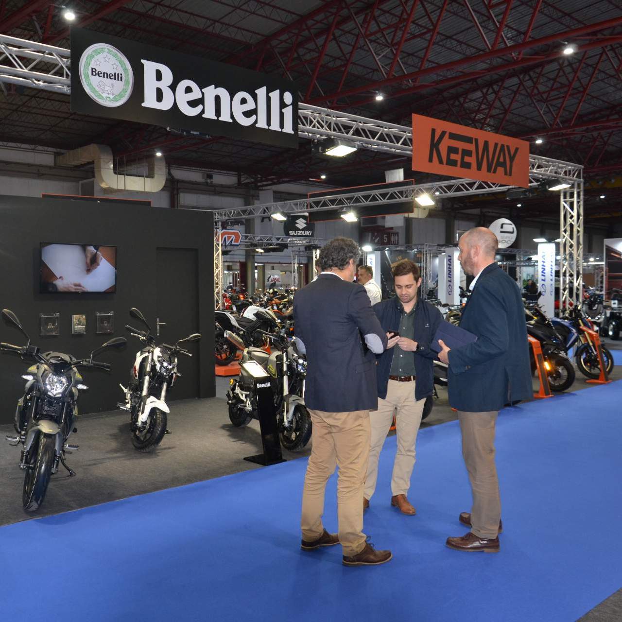 EXPOMOTO: Visitors surrendered to the offers of the market's most prestigious brands